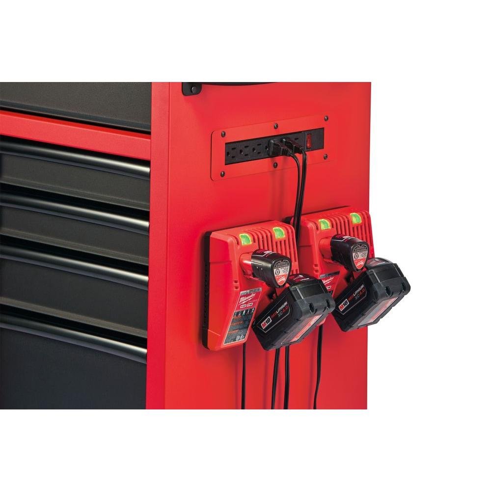 Milwaukee Heavy Duty Red & Black 46 in. 8Drawer Rolling Steel Storage Contemporary