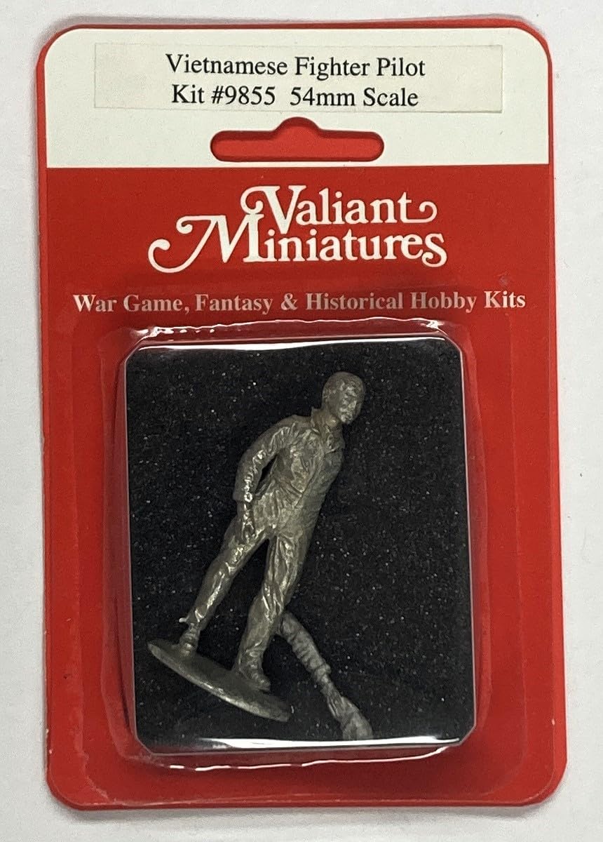 Valiant Enterprises Vietnamese Fighter Pilot - 54mm / 1:32 Scale