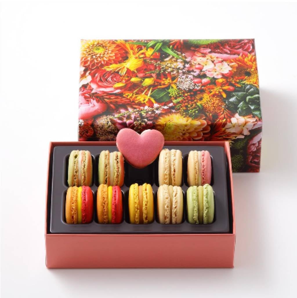 PIERRE HERME MACARON ピエール・エルメ マカロン PIERRE HERME MACARON ピエール・エルメ マカロン | 旭屋出版