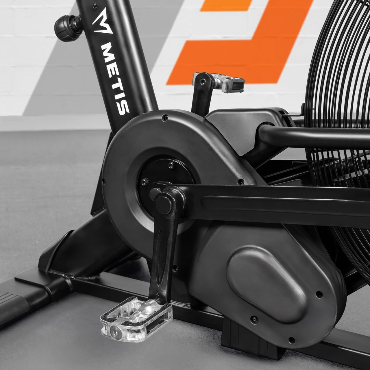 METIS FURY Cyclette ad Aria | Bici Ad Aria - Attrezzatura D'allenamento Con Resistenza Ad Aria | Bicicletta per CrossFit & Allenamento In Palestra | 7 Programma D'allenamento