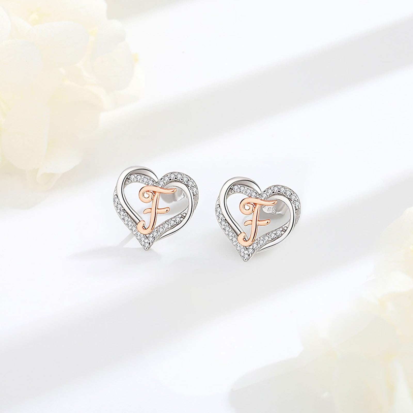 INFUSEU Orecchini Lettera, Argento Sterling 925 Orecchino Iniziale Lobo Iniziali Cuore Lettera A-Z Nome Iniziali Dell'alfabeto Gioielli Personalizzati Regali per Donne Ragazze
