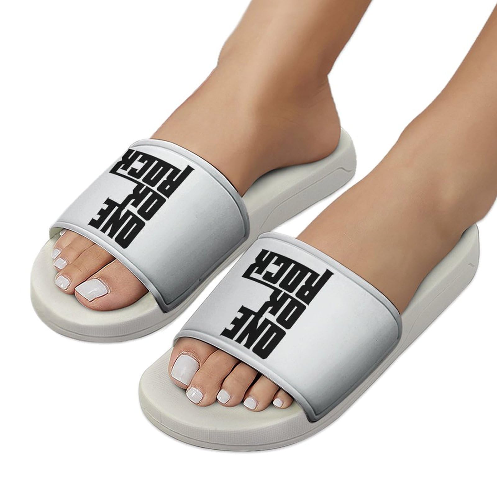 ワンオクロック　ルームスリッパ新品未使用♩ Amazon.co.jp: スリッパ ワンオクロック One Ok Rock ルームシューズ