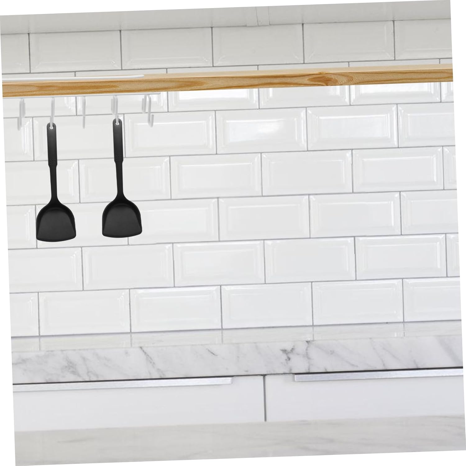 3pcs Under Shelf Mug Hook Rack Punch Coffee Cup Holder Wall-Mounted Kitchen Organizer for Easy Installation and Space-Saving Storage Design