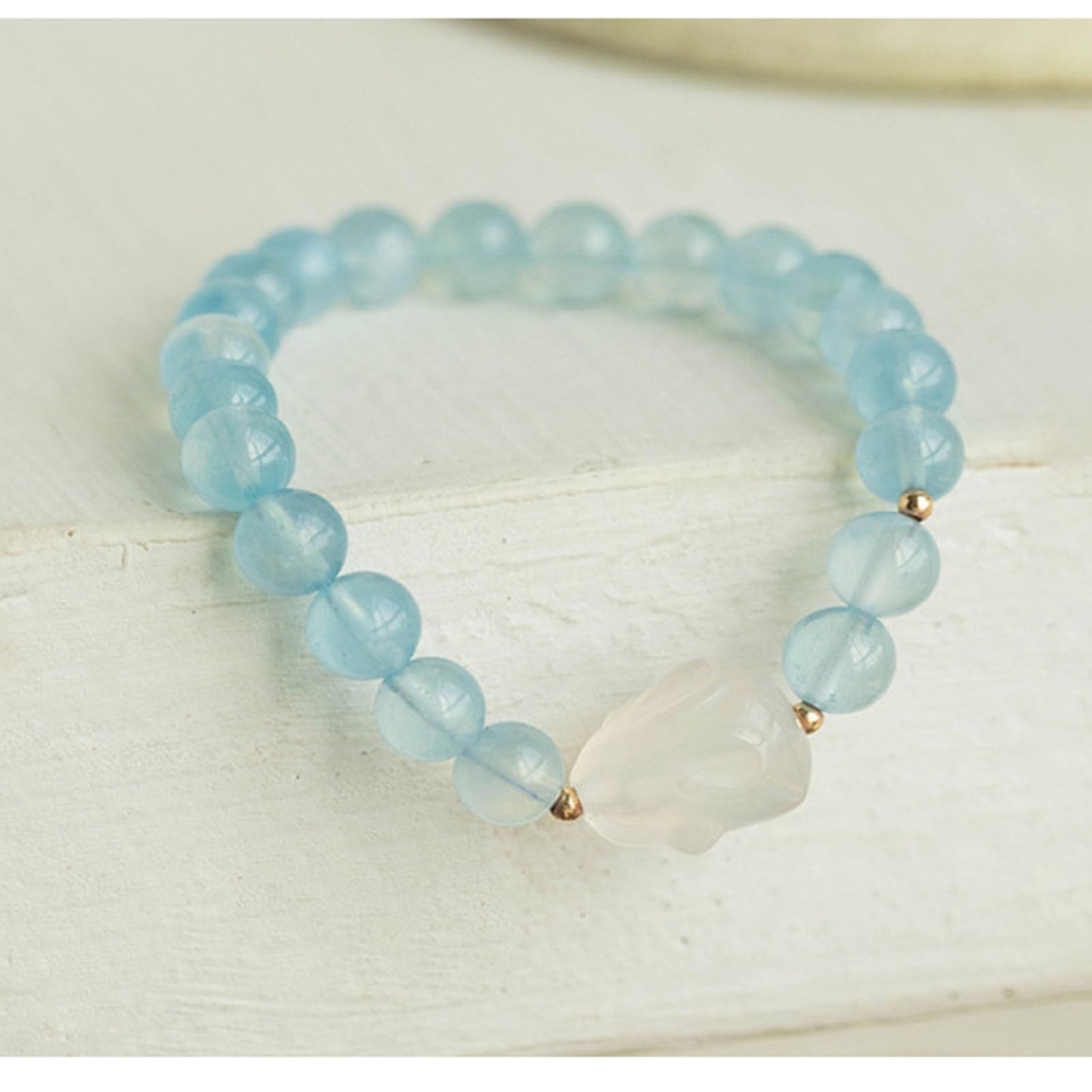 Bracciale in Pietra Acquamarina, Morbidi Cristalli Blu Braccialetti Elasticizzati in Vera Pietra Bracciale con Perline di Cristallo Azzurro per Pace e chiarezza, Gioielli Elastici,6MM