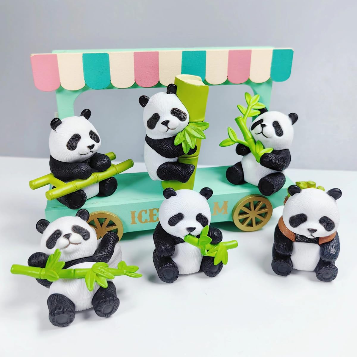 8 Figurines De Pandas Miniatures – 4-6 Cm – PVC – Décor De Gâteau, Anniversaire, Enfants