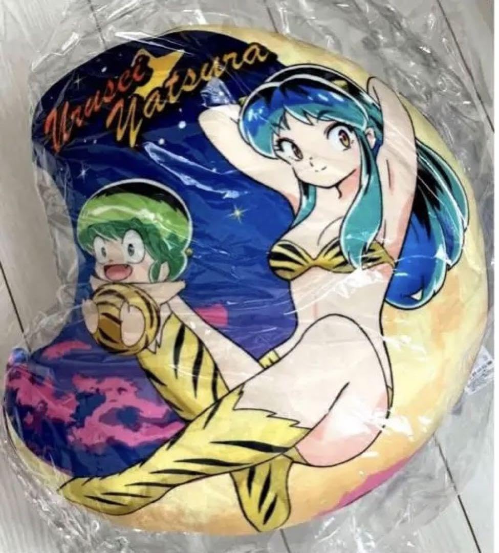 Amazon.co.jp: うる星 やつら ラムちゃん テンちゃん 月型クッション