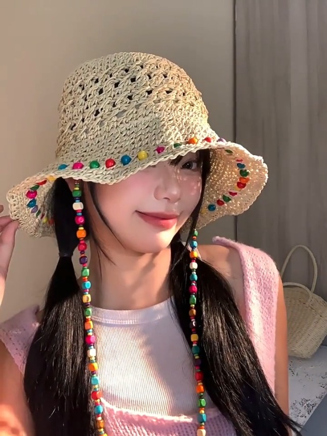 Sombrero de paja para mujer con ala ancha y cuentas de madera miniatura 7