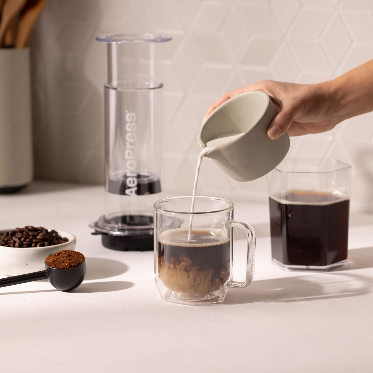 AeroPress XL Flow Control Filterkappe, verhindert Durchtropfen für volle Kontrolle über Mahlgrad und Zeit, brüht Klassiker, Espresso Style, Lattes, Cold Brew und mehr, passend für AeroPress XL