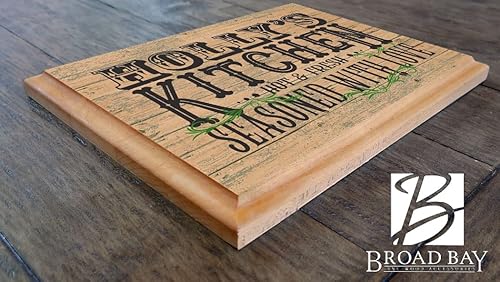 Miniatura 3 de Letrero de cocina personalizado con sazonado con amor, decoración rústica o campestre, arte de pared con nombre personalizado, regalo para mamá,