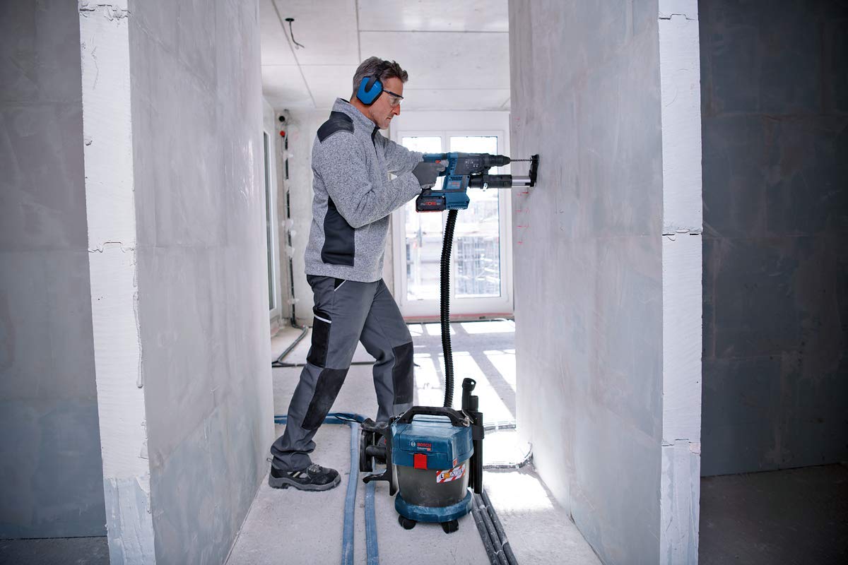 Bosch PRO 18V System Akku Bohrhammer GBH 18V-26 F (inkl. 2x 5.5Ah 18V, GAL 1880 CV, GDE 18V-16, Zusatzhandgriff, Tiefenanschlag, SDS plus Schnellwechselbohrfutter, L-BOXX)