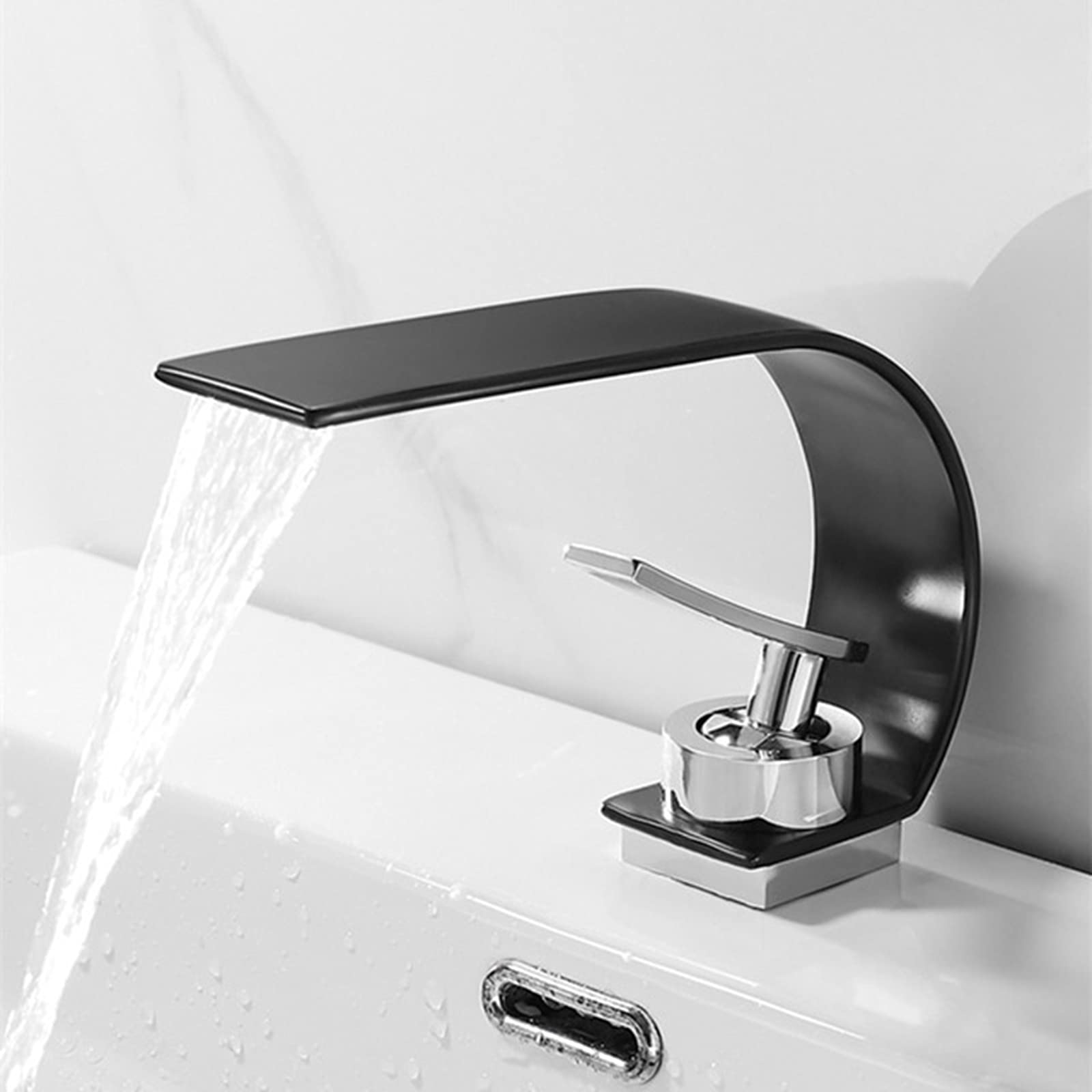 Mitigeur de lavabo cascade en laiton contre le calcaire et les éclaboussures de vasque
