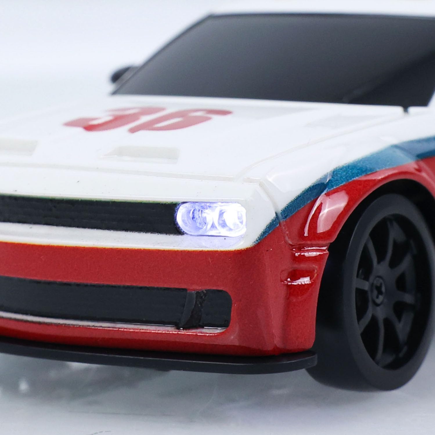Coche de deriva teledirigido 1/36, giroscopio y velocidad máxima de 25 km/h