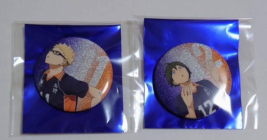 Amazon.co.jp: ハイキュー 助走缶バッジver.ラメ 月島蛍 山口忠セット2