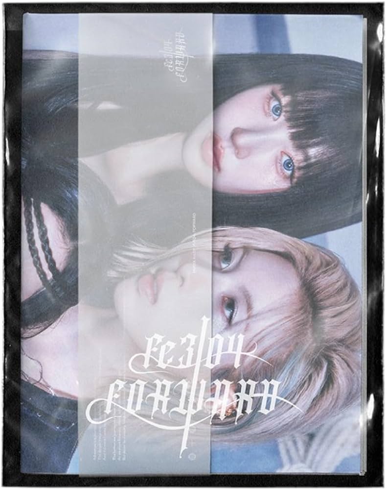 Amazon.com: NMIXX - Fe3O4: FORWARD Album (GO Ver) + P.O.B Poster +