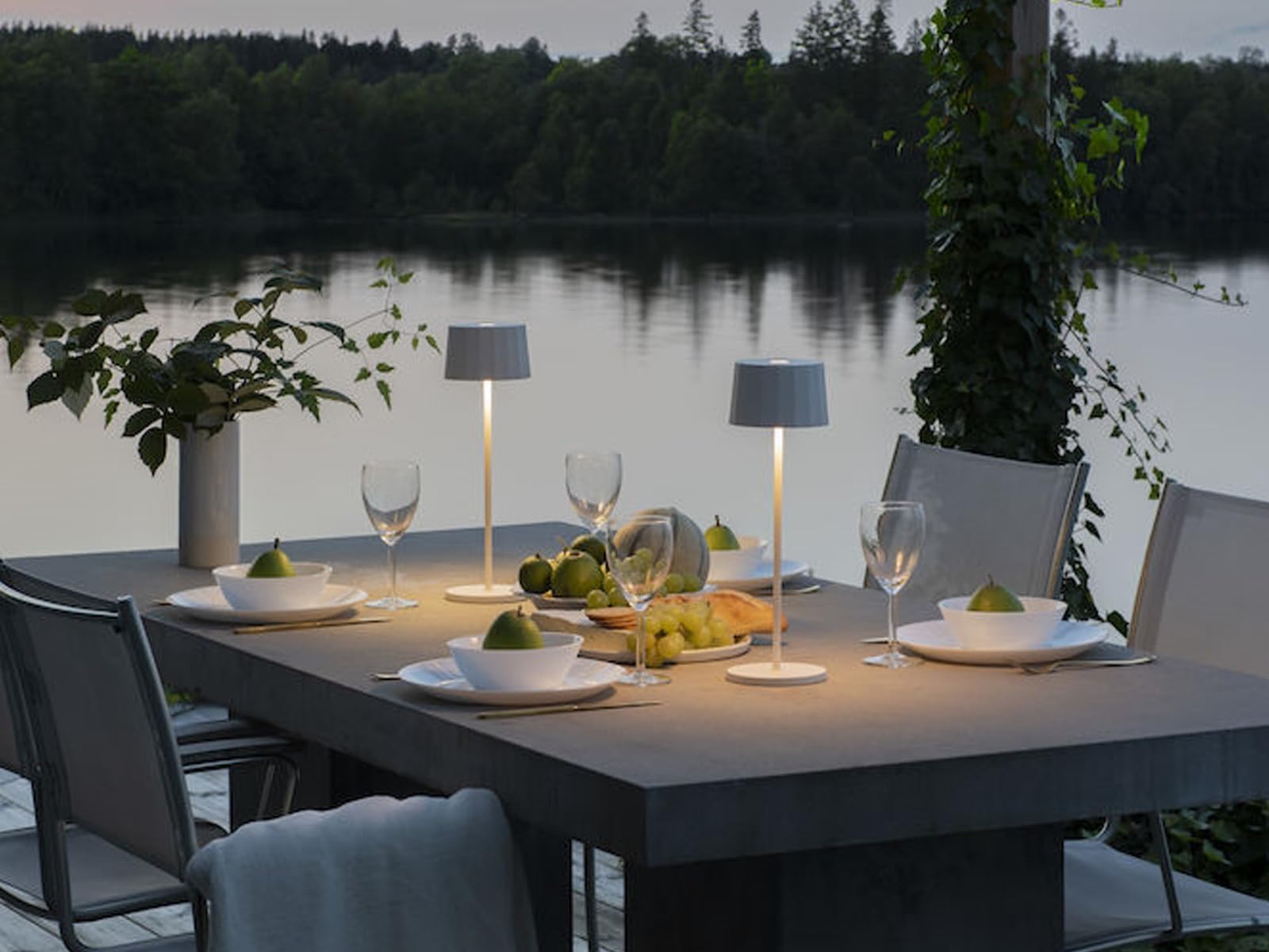 Konstsmide Tischleuchte Positano | weiss | Indoor/Outdoor | USB/Akku | 7813-250, 10 x 10 x 36 cm