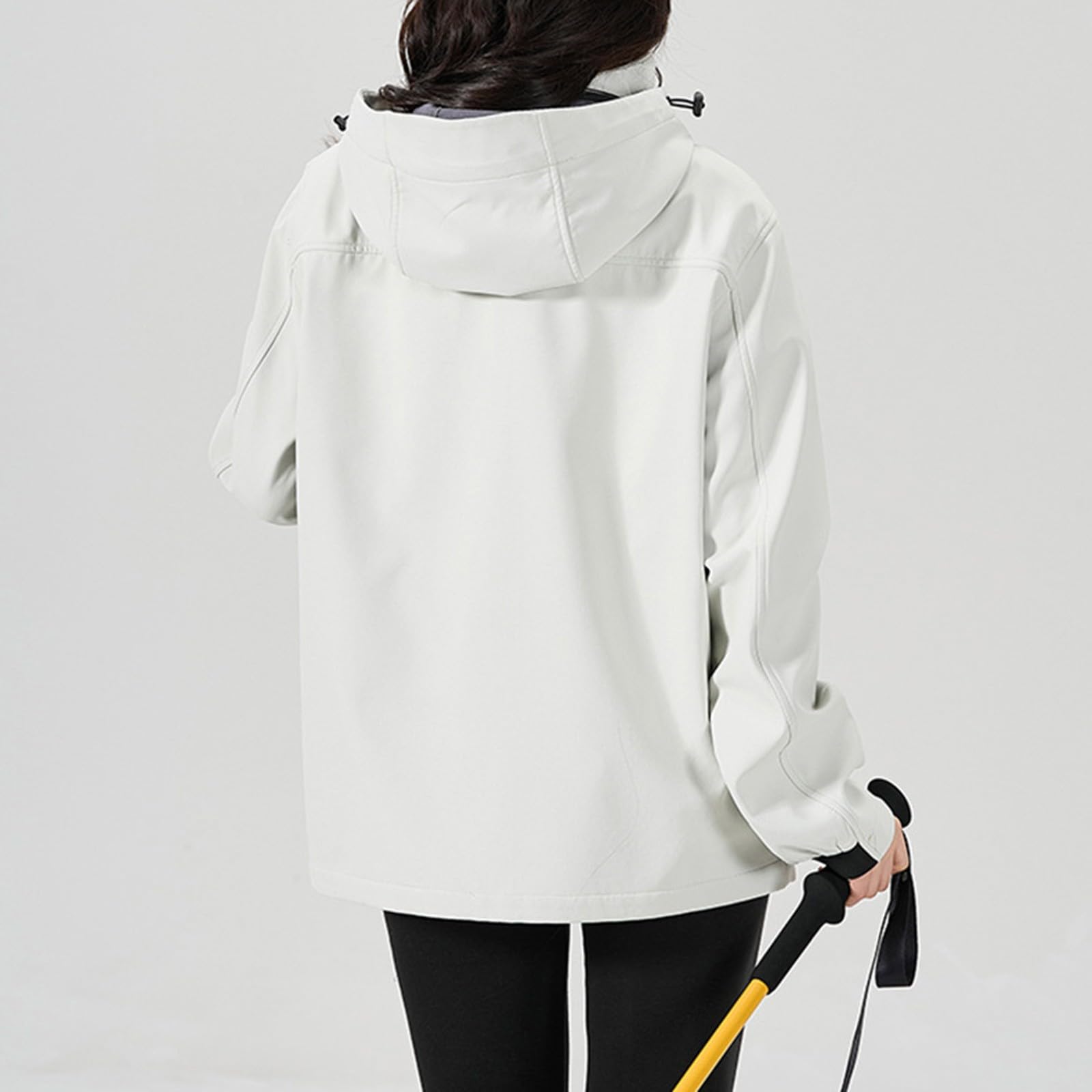 Mujer al aire libre montañismo ropa deportiva con senderismo impermeable abrigo cortavientos de longitud media