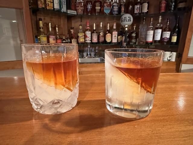 Molde para cubitos de hielo en cuña para whisky miniatura 3