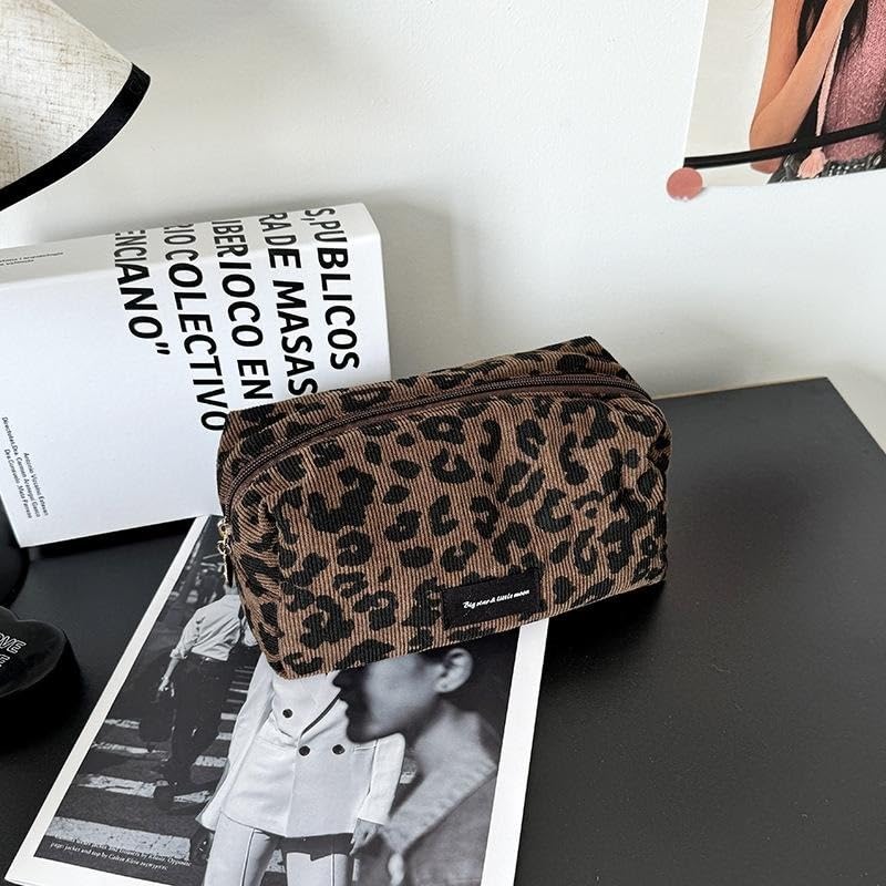 Sac de Rangement Polyvalent Léopard pour Cosmétiques en Voyage et Maison