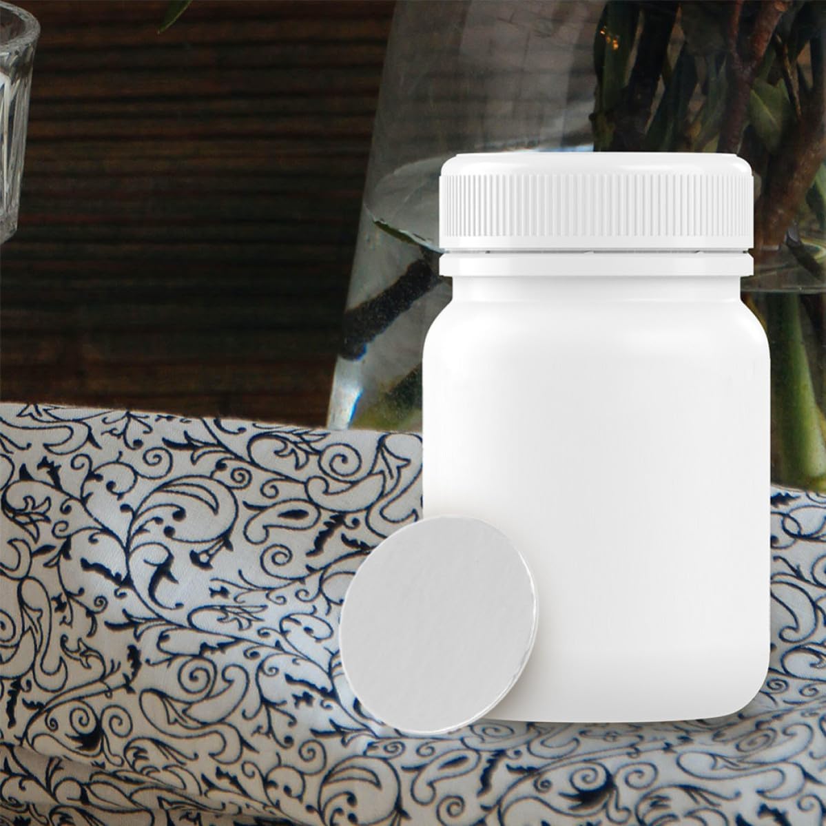 VANZACK 300pcs Aluminum Foil Jar Seal Caps for Glass and Essential Oil Bottles, Plastic Cap Sealer Freshness Preservation and Versatile Applications, for Homes and Beauty Salons, Silver image 4
