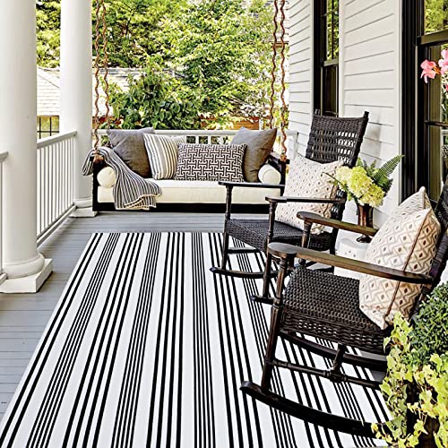 Black and White Striped Outdoor Indoor Rug 4' X 6'
