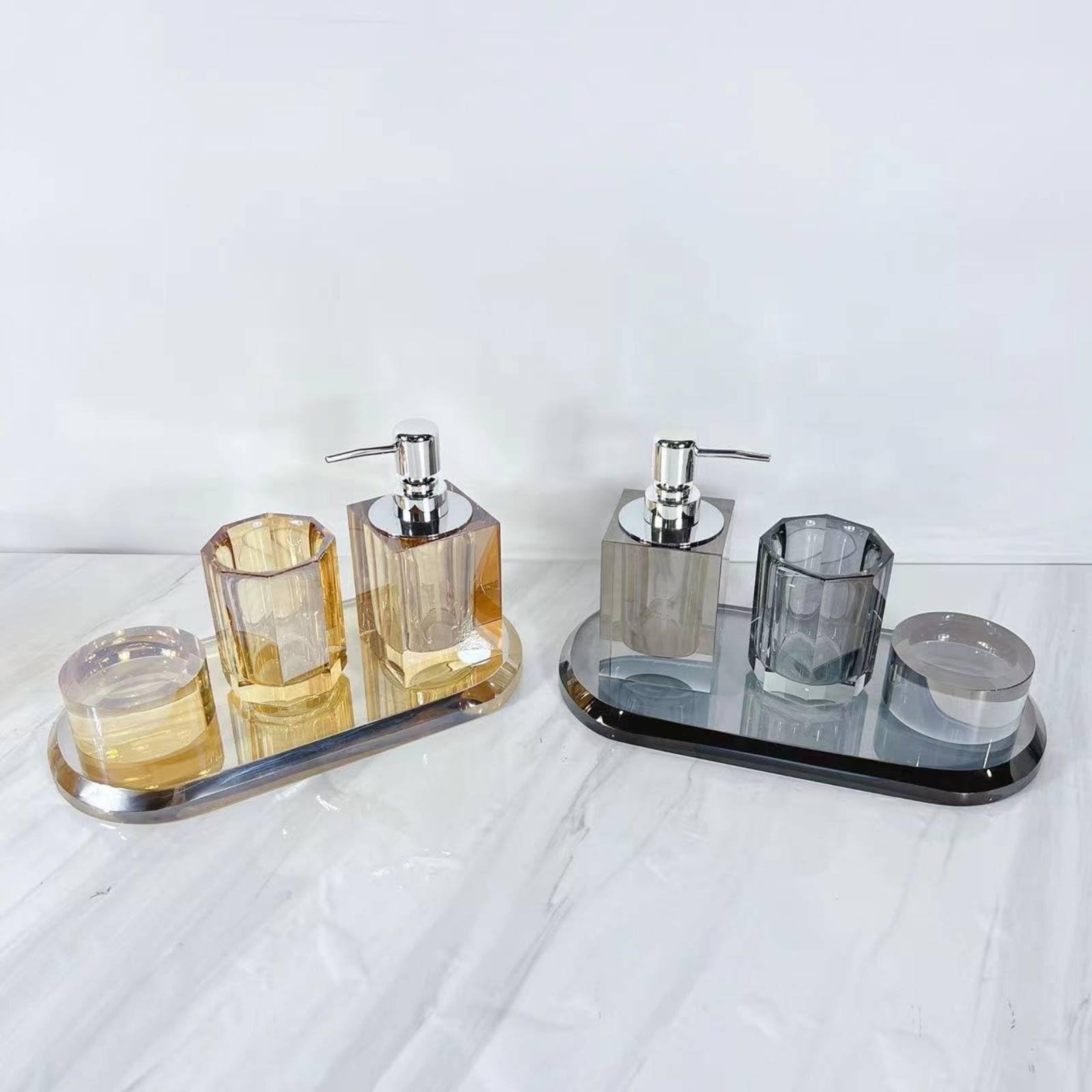 Dispenser Sapone Bagno Set con Dispenser E Bicchiere Coordinati Portapiattino E Vassoio in Vetro Cristallo Estetica Ordinata Contemporanea Adatto per Hotel Bagno Ospiti Toeletta, Moderno-A
