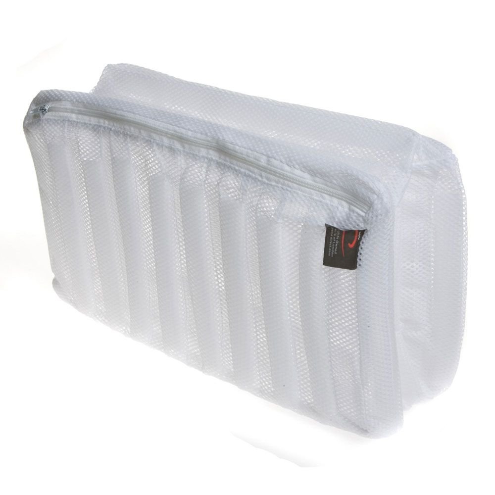 Caraselle Zipped Net Washing Bag for Shoes and Trainers | Ideal for Delicates and Easy Cleaning or Shoe Storage Organiser | 33x19x17cm long | Pack of 2 Strong Nets with Thick Padding