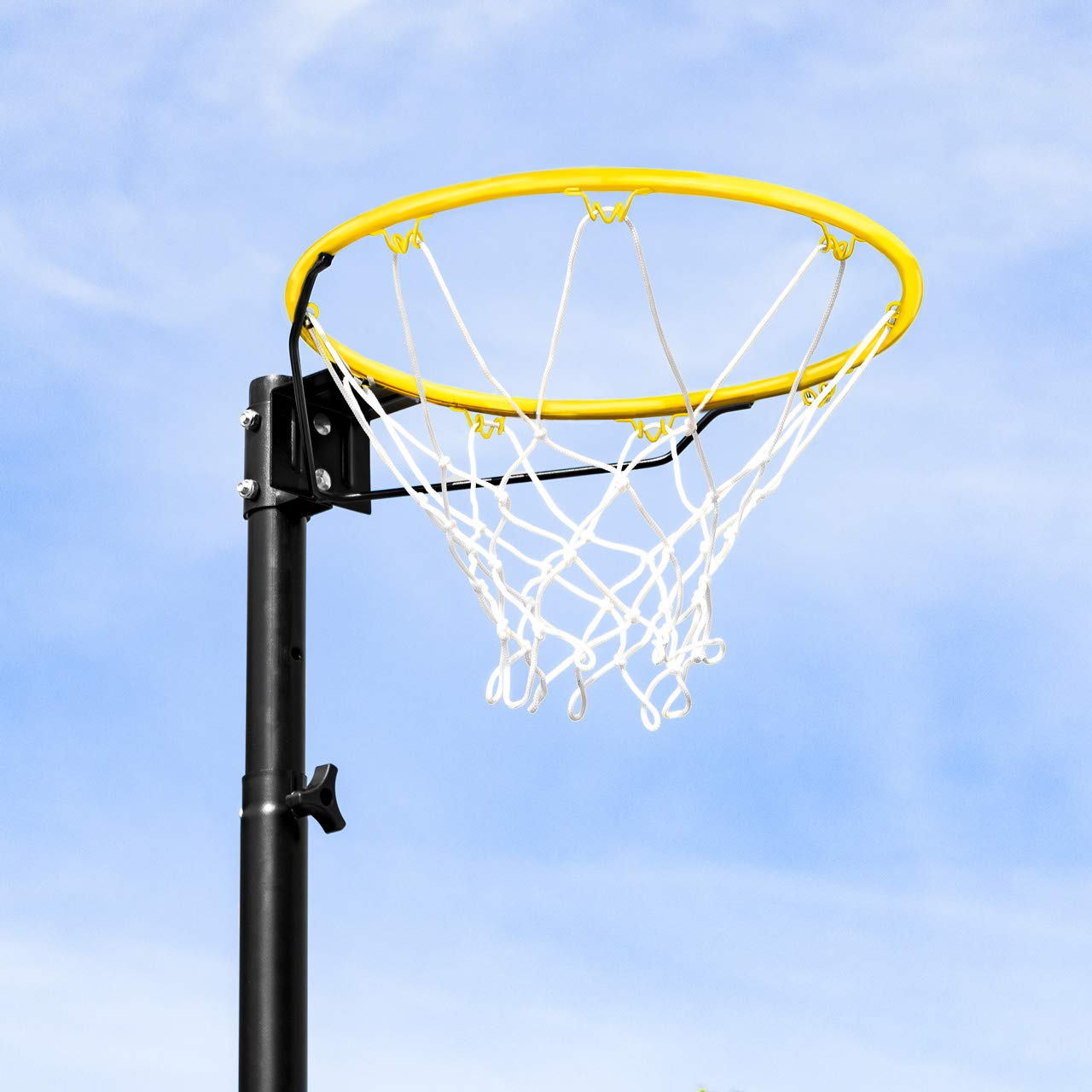 Forza Netball Post | Ajustable 2,4 m – 3 m tamaño de la regulación aro | Tamaño completo poste de entrenamiento y aro – Base portátil con ruedas (poste + bola de Netball + bomba de bola)