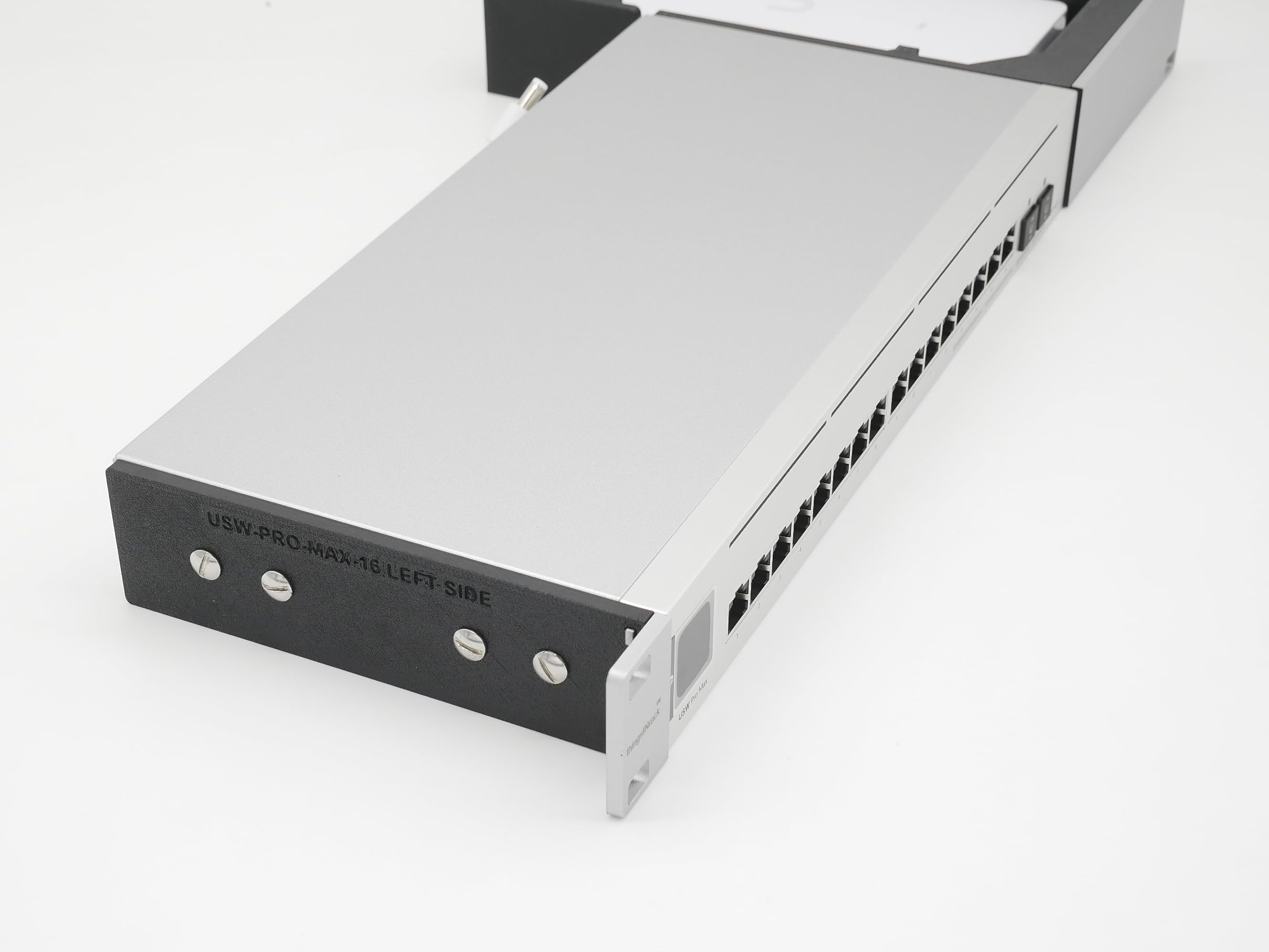 Ubiquiti Rack Mount USW-PRO-MAX-16 19inch 1U Injection Molded Front Panel Silvergrey