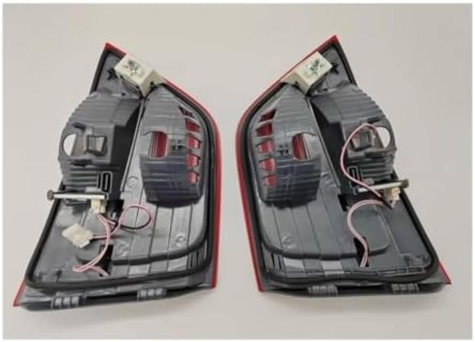 Dla BMW F25 X3 Lampa hamulca Włącz kierunkowskaz Tail Stop 63217217313 63217217314 Lewe prawe światła Lampka sygnalizacyjna w lusterku bocznym (Left inner) Lampka (Left inner)