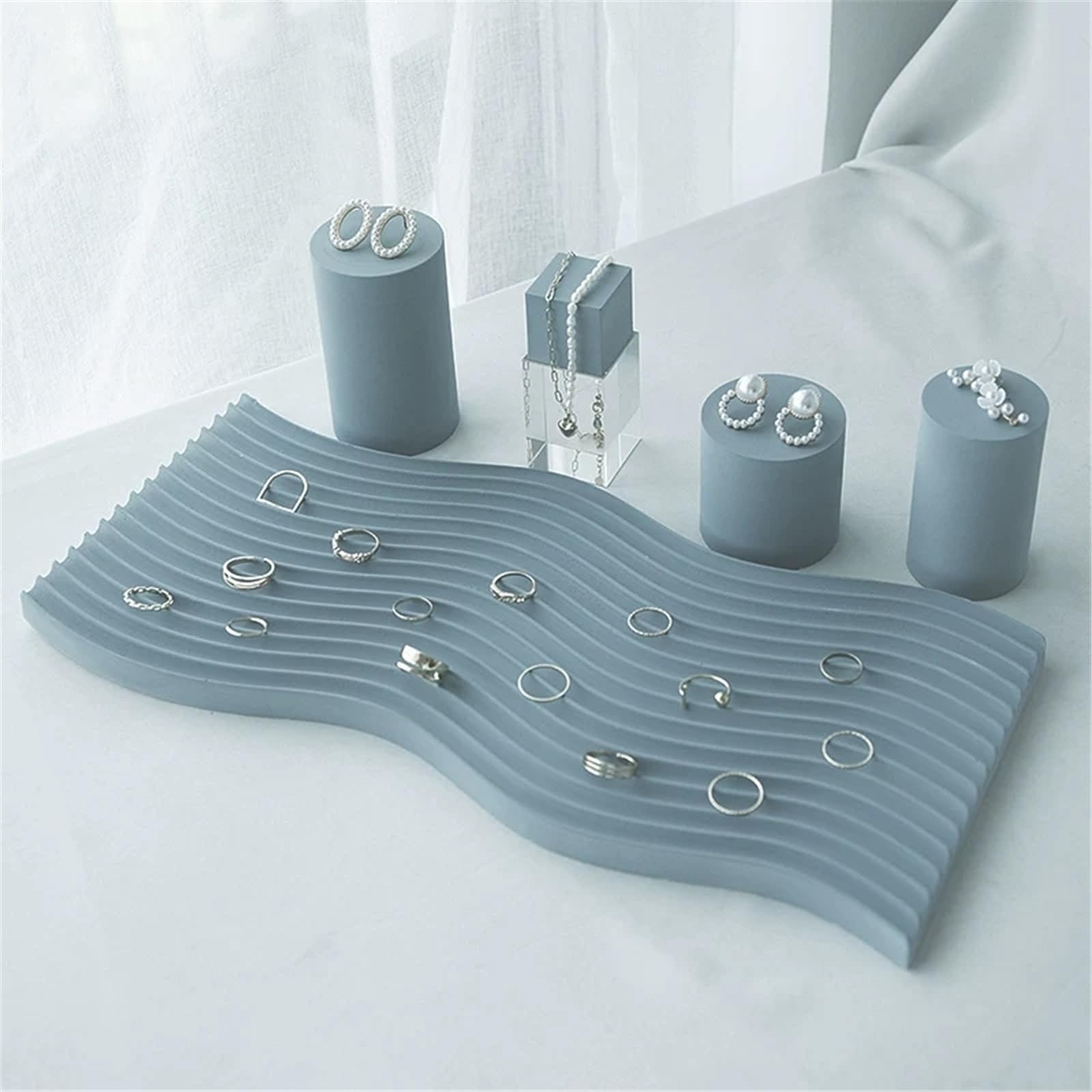 Estetyka 6 Piece Matte Gypsum Jewelry Display Stand Set
