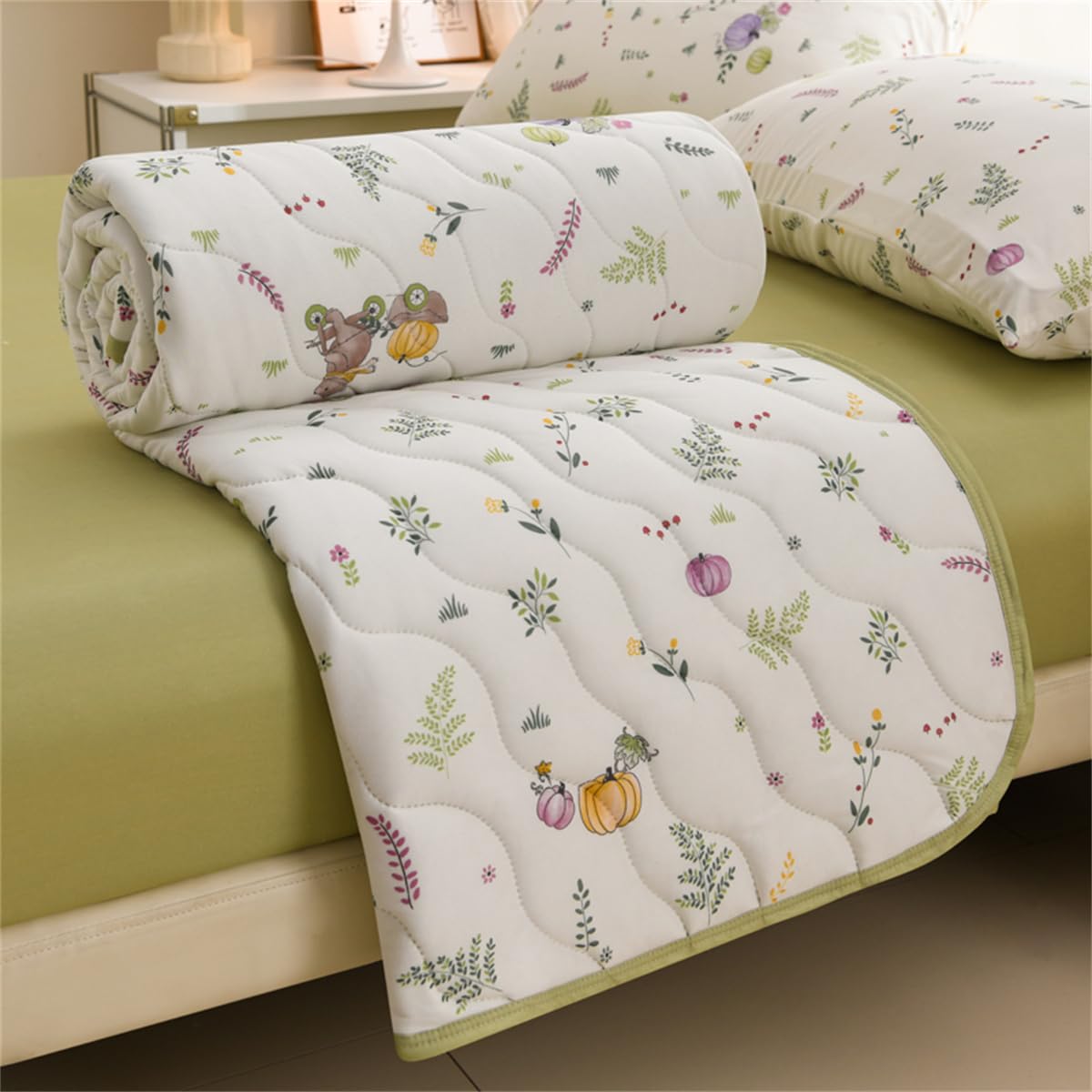 Odot Coverless Duvet 4.5 Tog for Single Double King Size, Summer Duvet No Cover Cosy and Lightweight Quilt Breathable Bedspreads Quilted Throw for Beds (Orange pumpkin,180 * 200cm)