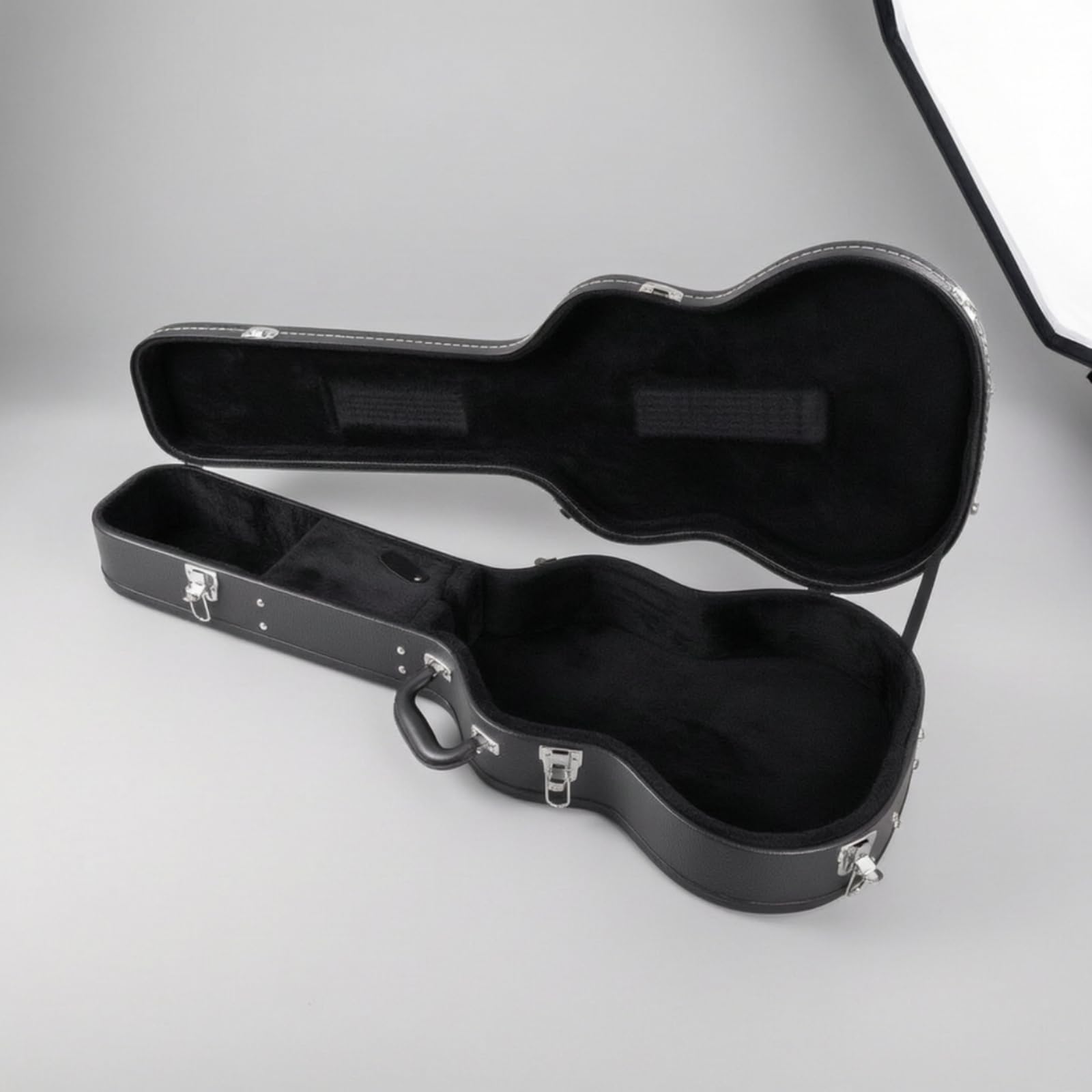 Baoblaze 1 Pezzo Custodia Chitarra Classica Custodia Rigida Custodia Strumento Astuccio Protettivo in Legno Pelle Velluto con Profilo Cucito E Robusto