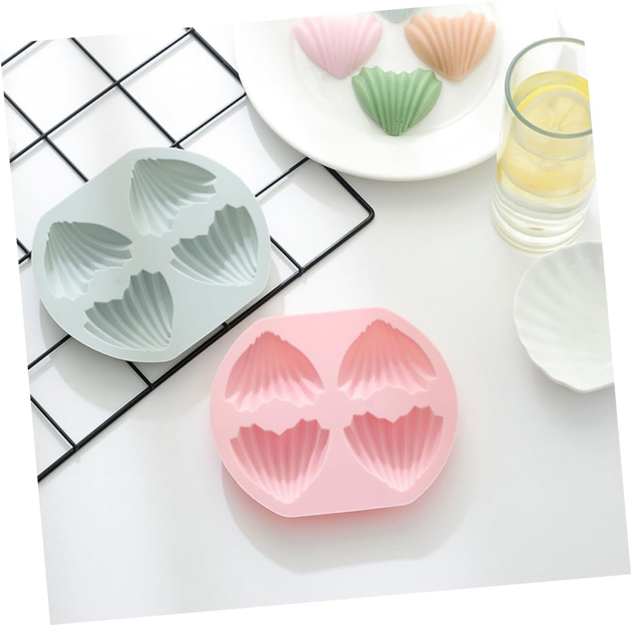 4pcs Silicone Heart Shape Madeleine Molds Nonstick Baking Moulds for Cakes Biscuits and Fondant for Valentine Day and Family Baking Activities