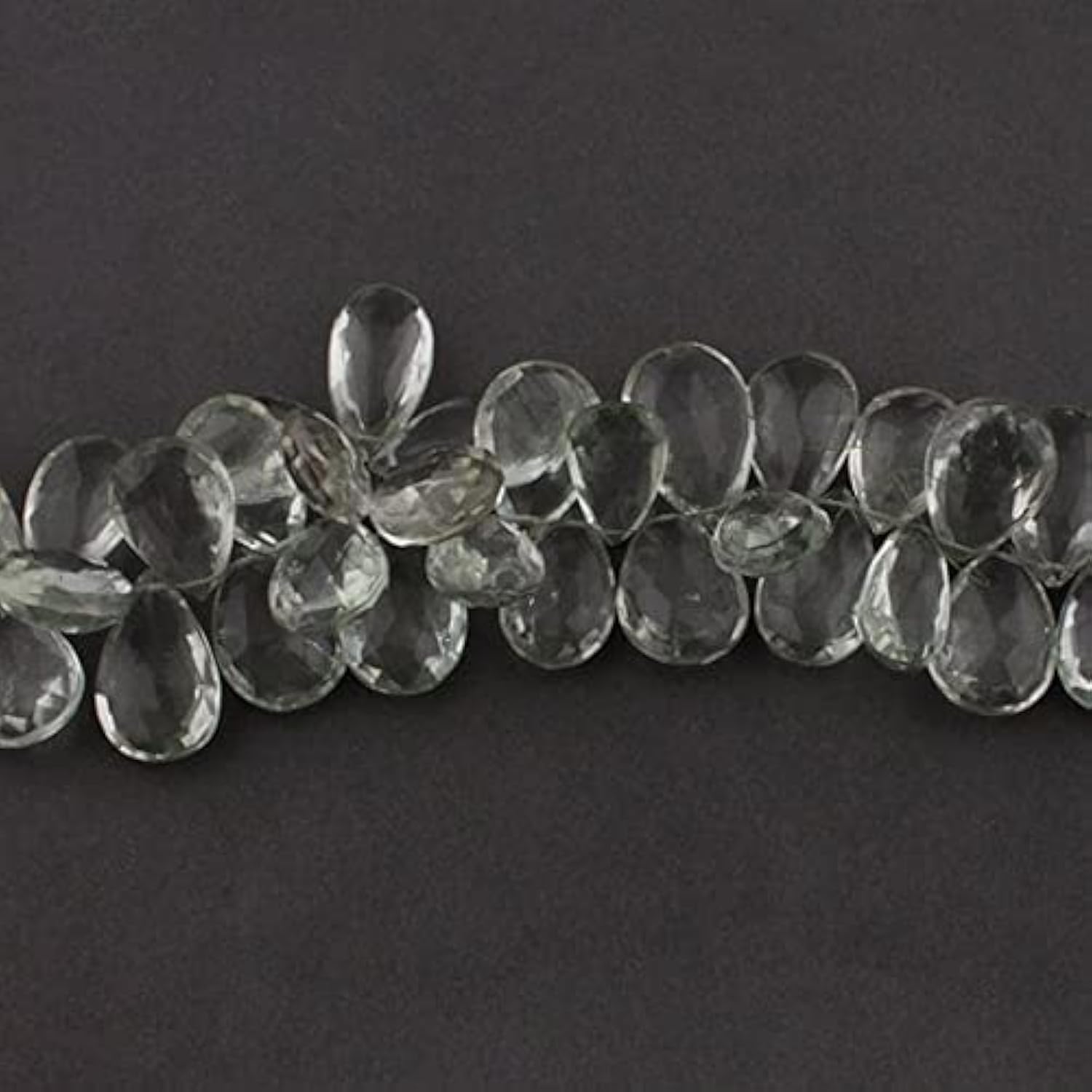 Améthyste verte naturelle en perles briolettes poires pour créer un cadeau personnalisé
