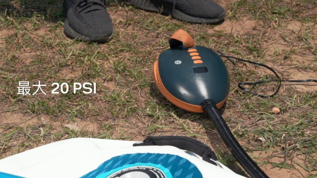 Amazon.co.jp: OUTDOORMASTER 電動エアーポンプ 空気入れ 20psi 日光