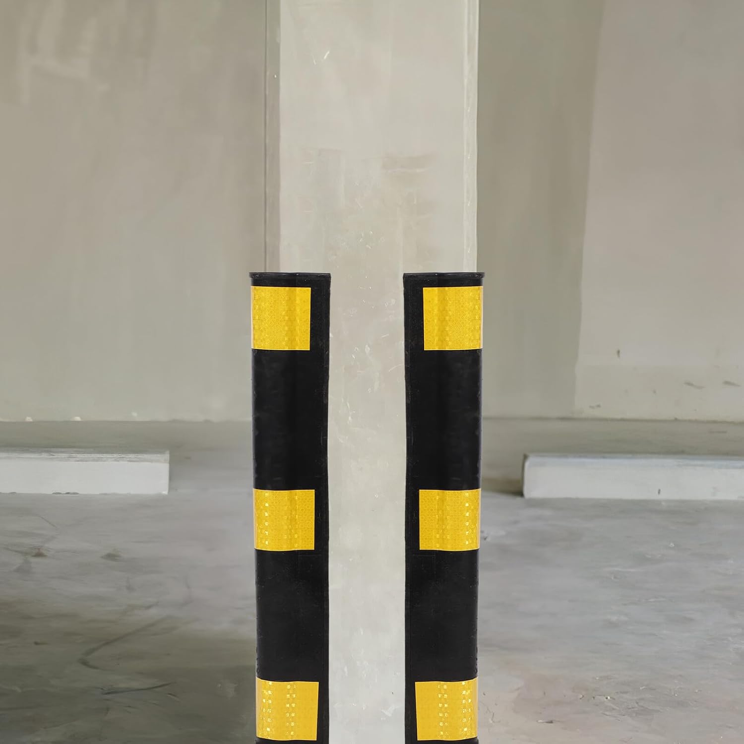 Reflective Rubber Corner Guards 600x100x10mm Garage Wall Protector Rounded Edges for Parking Garage Car Wall Padding and Pole Safety Protection