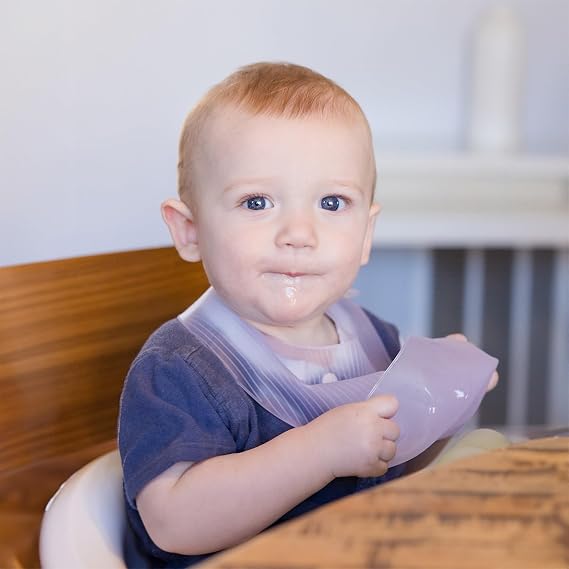 Olababy Advanced Feeding Set Fold N Go Silicone Baby Bib w Travel Case (Lilac)