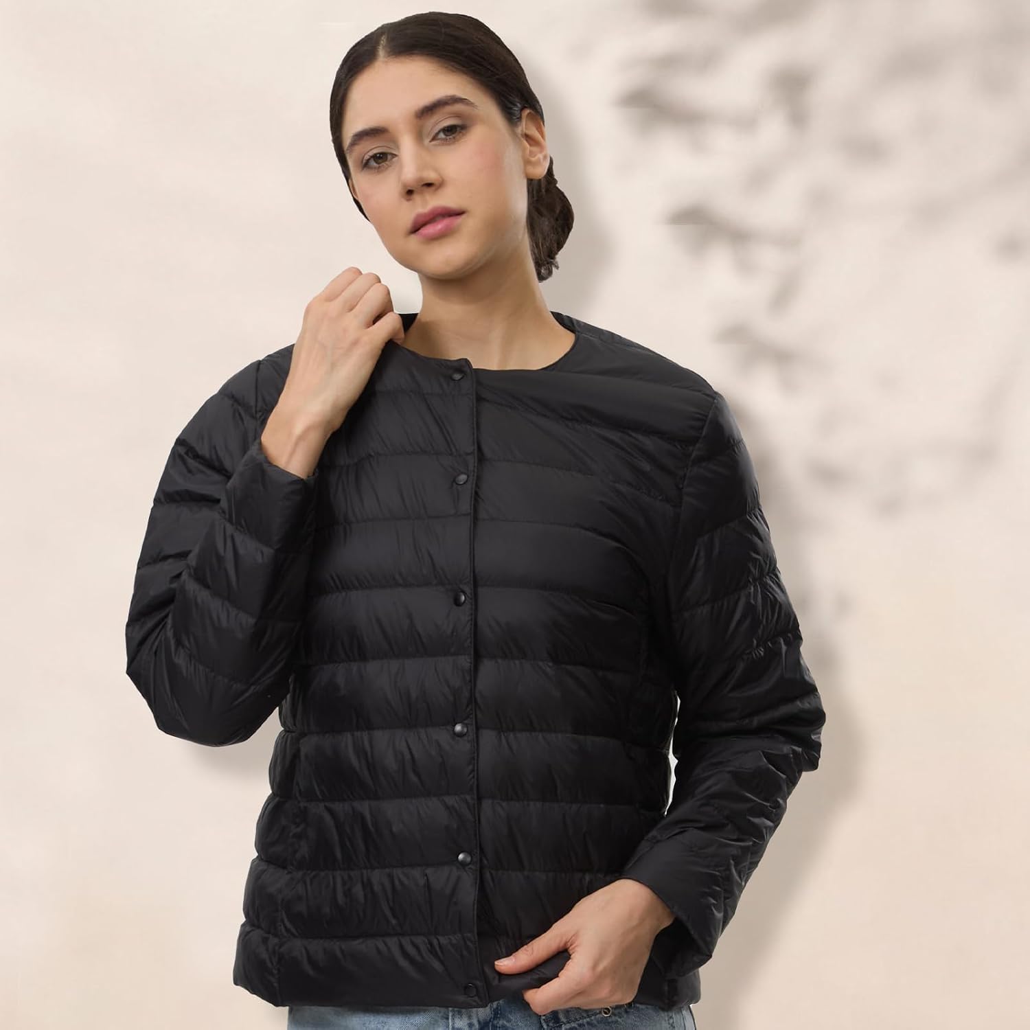Women's Quilted Lightwight Puffer Jacket, Collarless Down Jacket Coats with Pockets, Portable Coat with Storage Bag