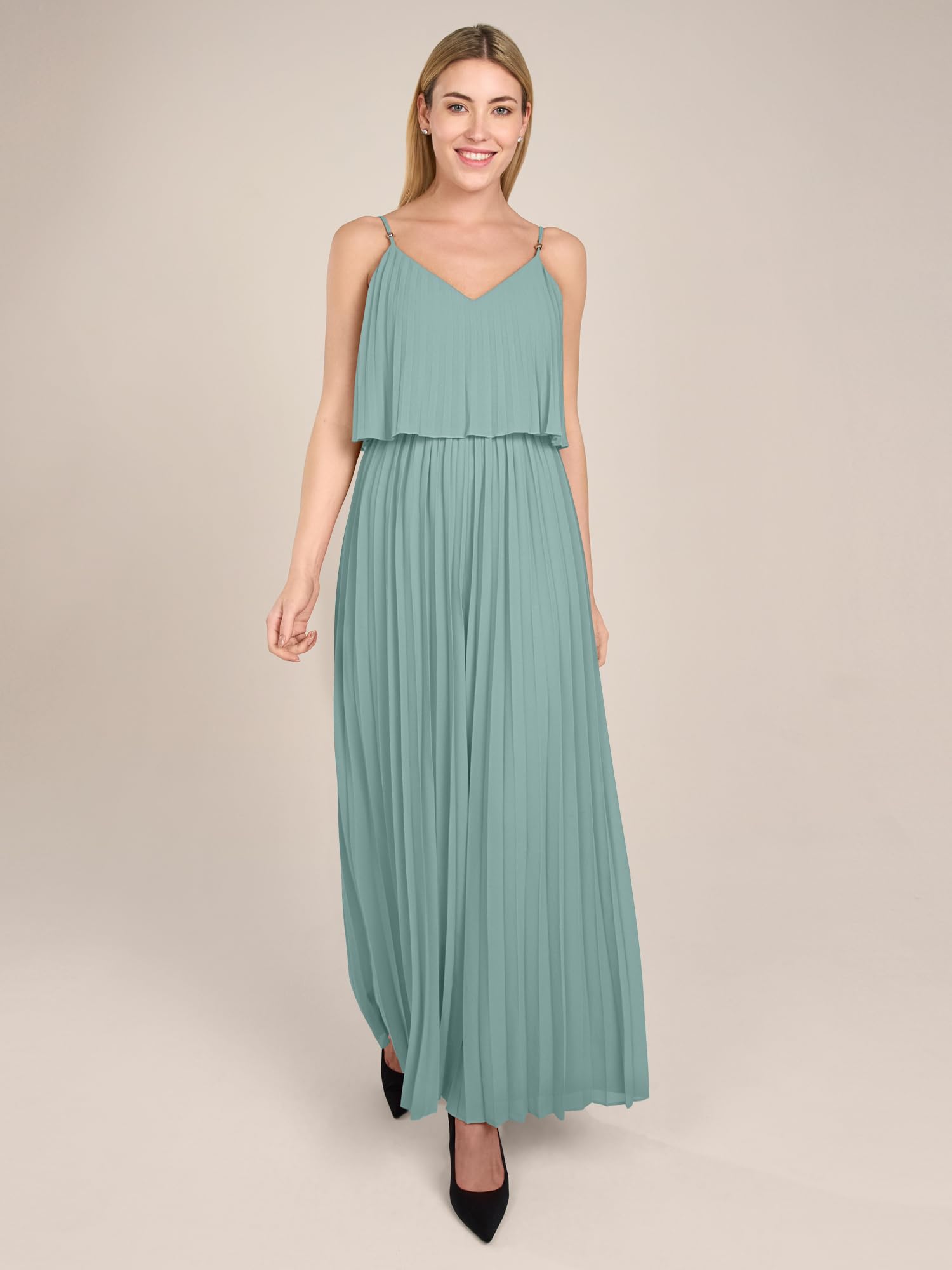 APART Plisseeoverall aus leicht körnigem, plissierten Chiffon mit Plisseefalten,