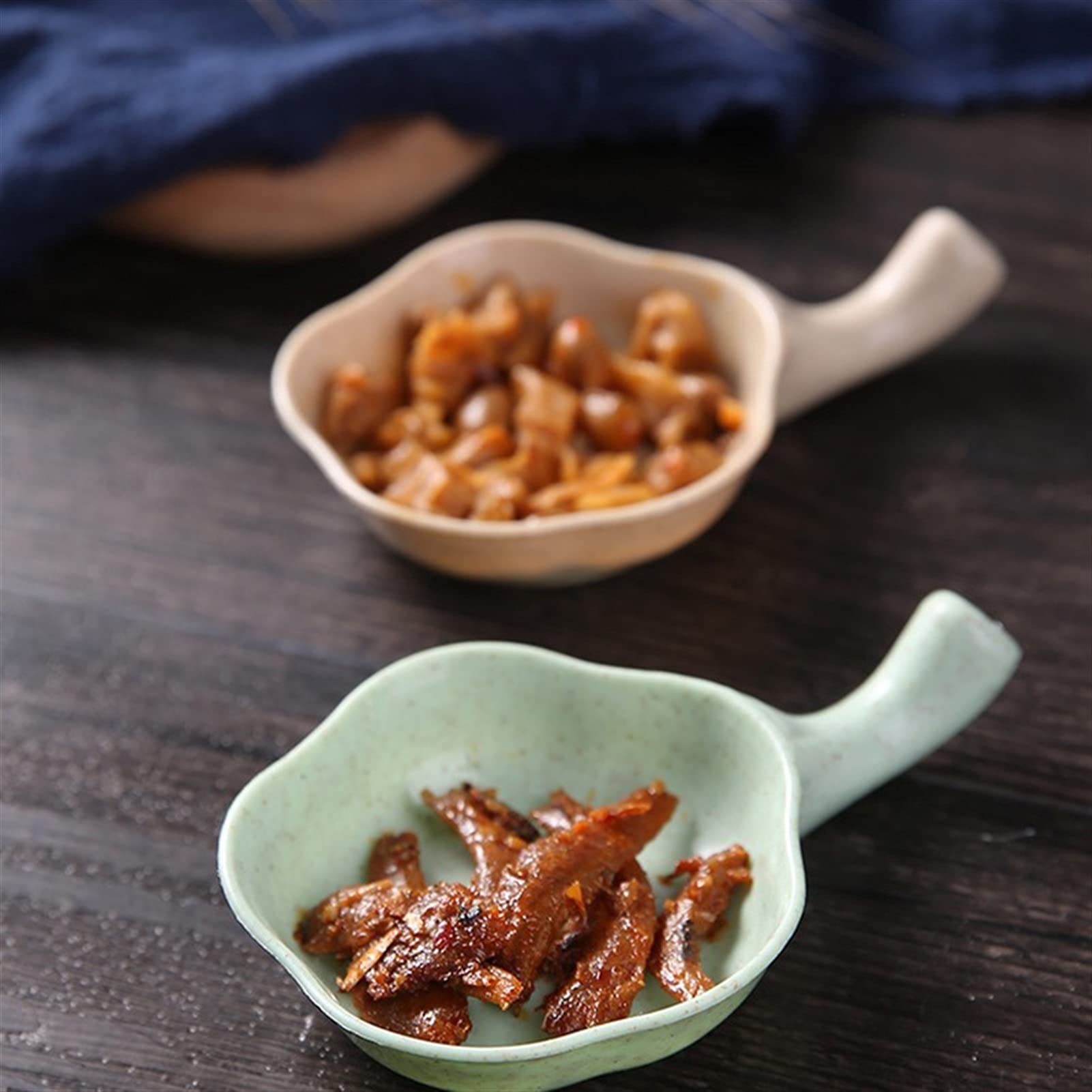 Salsiere Multiuso Condimenti Assortiti Salsiere Insalata di Zucchero Passata di Pomodoro Salsa Piatti Cucina Forma di Fiore Dip Ciotola di Condimento Piatto Caffè Latte Creamer Brocca Vassoi(B)