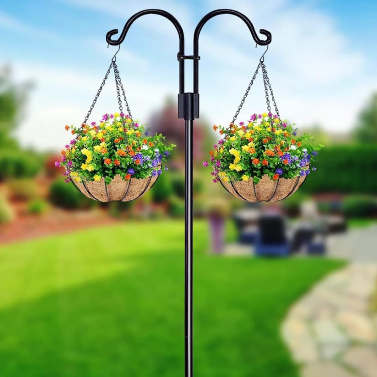 Double Shepherd Hook Outdoor Garden Hanging Plant Hooks with 155cm Height Metal Yard Stake for Solar Lanterns and Bird Feeders, Sturdy Outdoor Hanger for Patio and Lawn