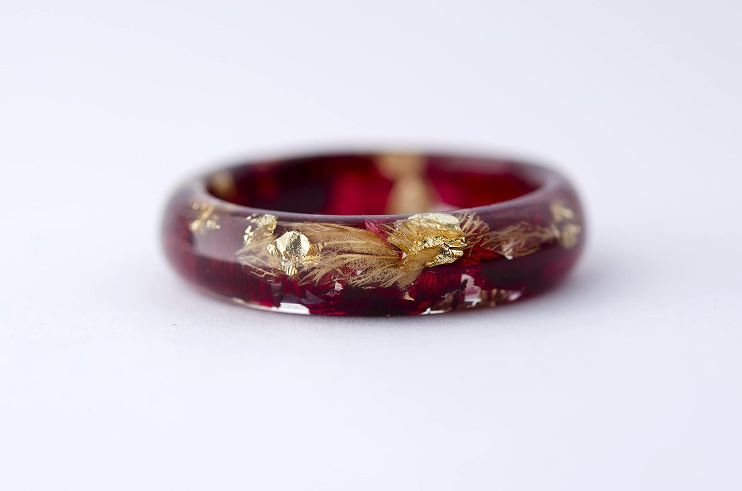 Eco Resin Ring with Burgundy Tulip Petals and 24K Gold. Bohemian Resin Ring.