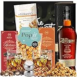 Contenido del Regalo: 1x Viruta decorativa y protectora, 1x Estuche Regalo The Bon Vivant Store, 1x Papel de Seda, 2x Vaso de Whisky Tallado Italiano, 1x Zacapa 23 Años 70cl 40º, 1x Mr Filberts Honey & Peppercorn Mixed Nuts 50gr, 1x Marlonas Caramelo 80gr, 1x Marlonas Café 80gr.