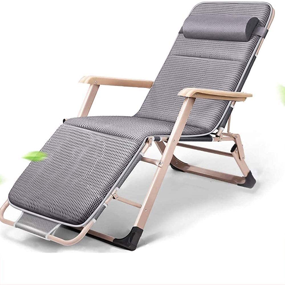 Chaise longue de jardin pour savourer le calme des beaux jours