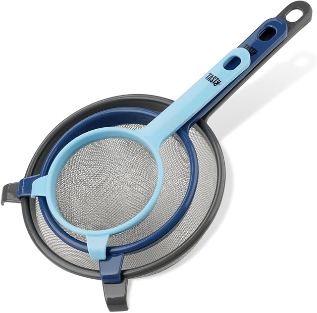 Tasty Sieve Set, Wire Mesh Sieves with Long Handles, Ø 9.5, 13 and 17 cm, Colander Strainers, Mesh Strainers Set, Dishwasher Safe, Kitchen Gadgets, Colours: Light Blue, Blue, Grey, 678401