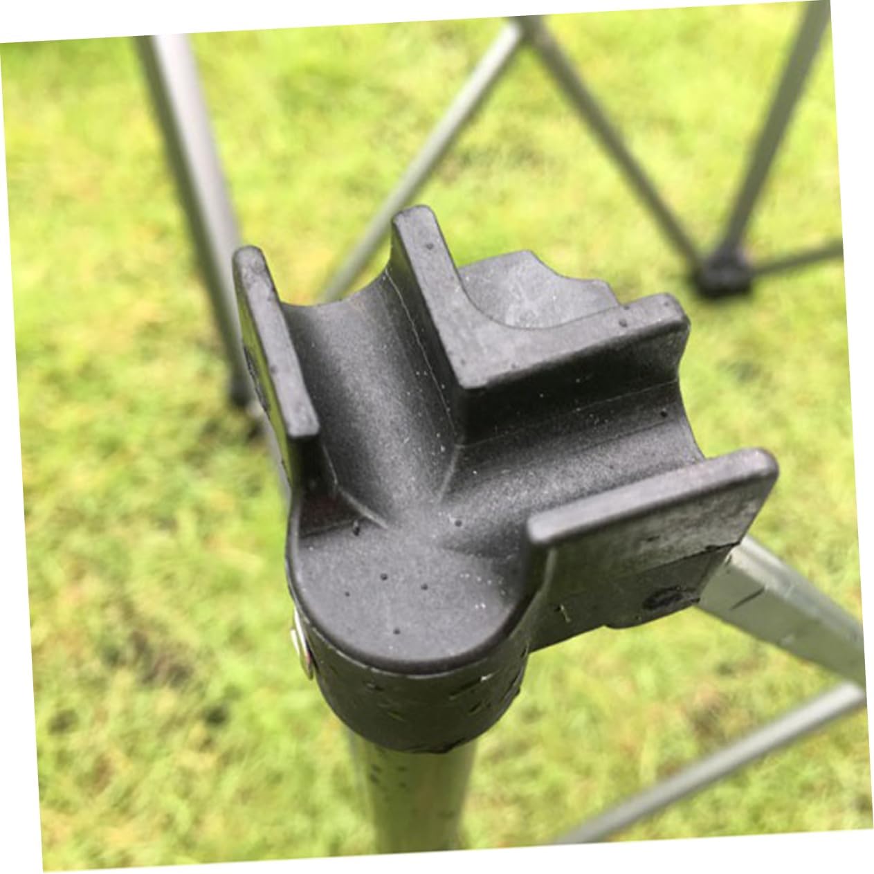 Portable Folding Toilet for Outdoor Emergencies Lightweight and Compact Design for Camping Hiking and Road Trips Easy to Assemble and Disassemble Sturdy Construction