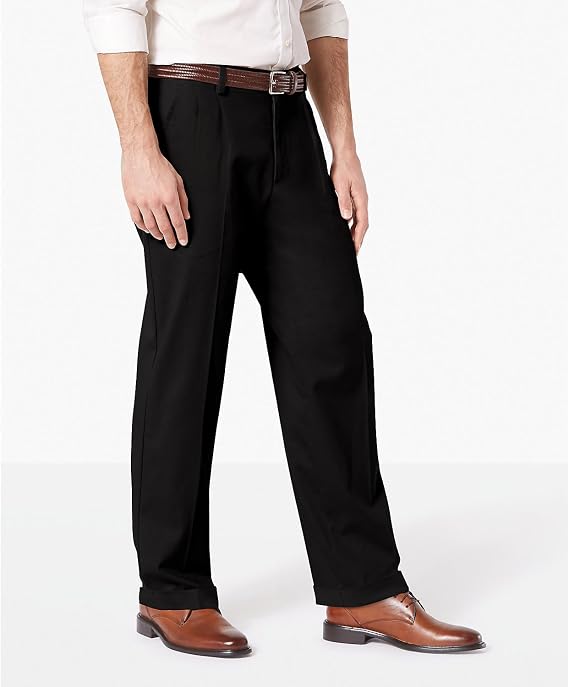 Dockers Men's Relaxed Fit Comfort Khaki Pants - Pleated