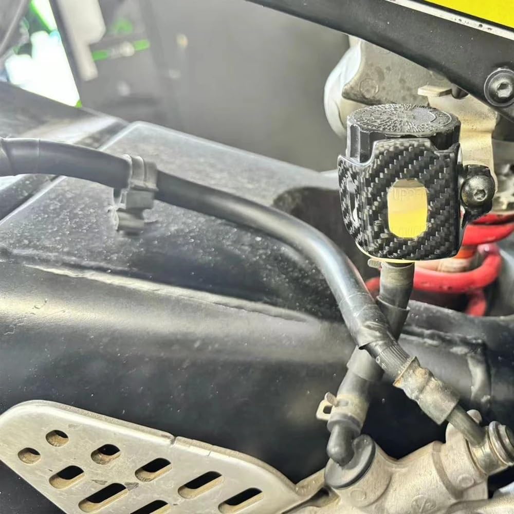 Rear Brake Fluid Reservoir Safeguard Motorcycle Accessories Carbon Fiber Rear Brake Fluid Reservoir Oil Pot Protective Cover for Tuareg 660 2022