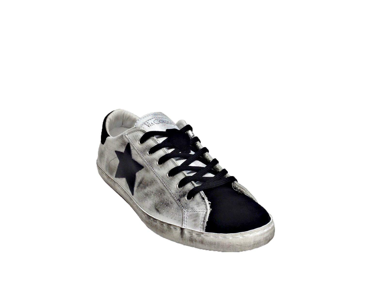 Via Condotti - Sneakers Basse Uomo In Pelle Bianca Con Inserti Neri Traforati, Tacco Piatto, Chiusura Con Lacci - 4