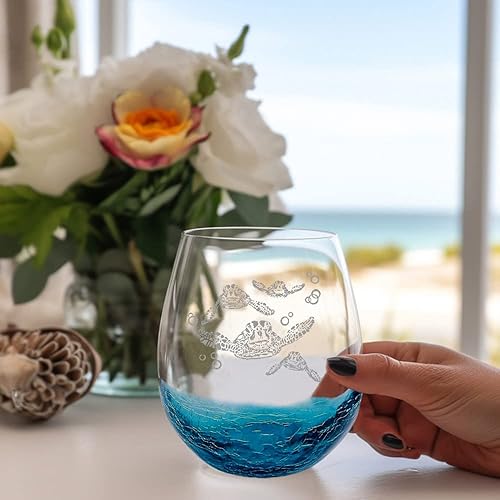 Miniatura 5 de Sea Turtle Gifts for Women, Etched Sea Turtles Family Handmade Engraved Crackle Turquoise Beach Wine Glass With Velvet Gift Box 18 Ounces
